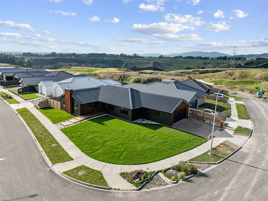Fitzherbert 4ਬੈੱਡਰੂਮ Stylish Modern Living in Fitzherbert
