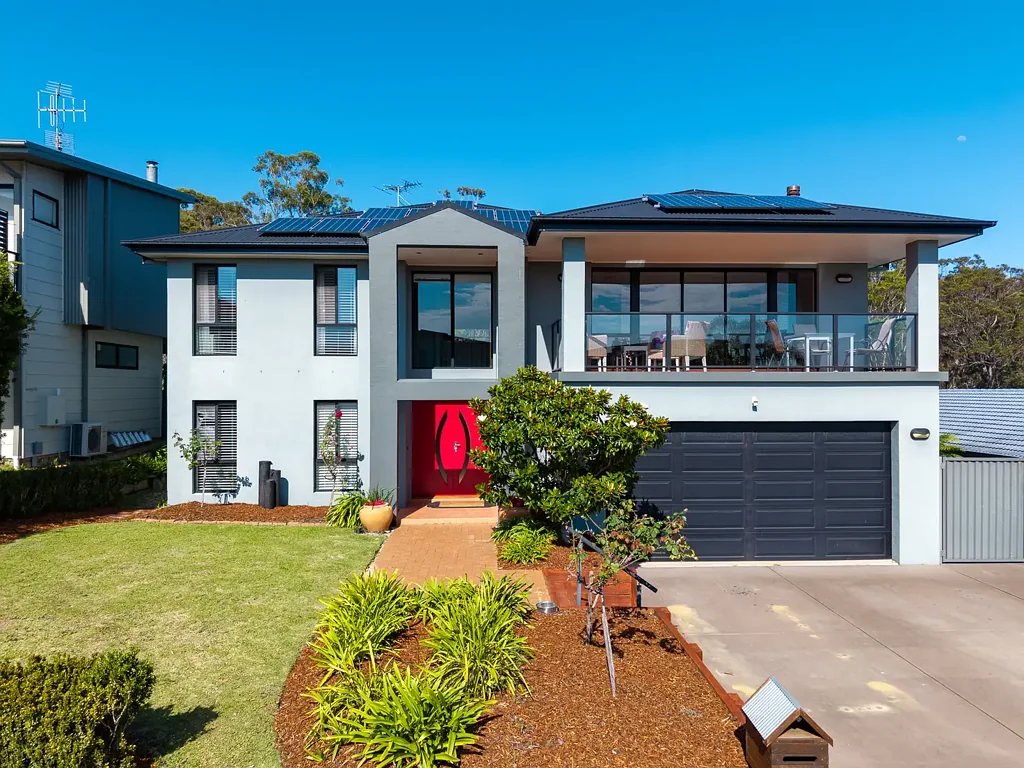 Pambula Beach 4房  Entertainer's Dream with Stunning Ocean Views