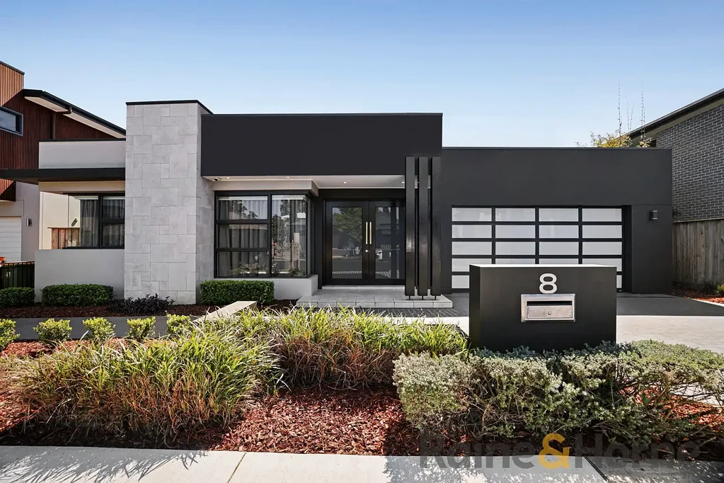 Oran Park 4房 高端装修 621㎡罕见地块 四卧四卫 酒店式套房 双车库 娱乐厨房 步行可达中心 Bespoke, Big & Beautiful