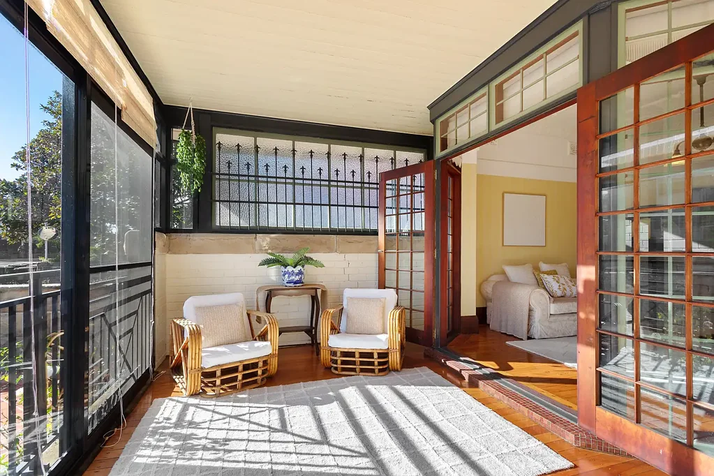 Waverley 7房 宏伟家庭住宅，尽显永恒特色 Grand Family Residence of Timeless Character
