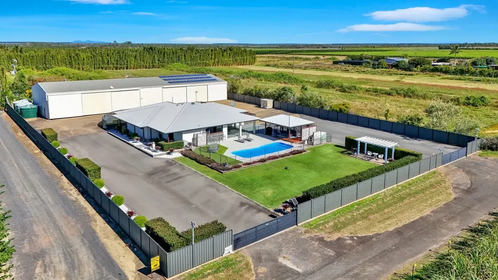 Alloway 4 Slaapkamer MAGNIFICENT SMALL ACREAGE WITH MASSIVE 650M2 SHED