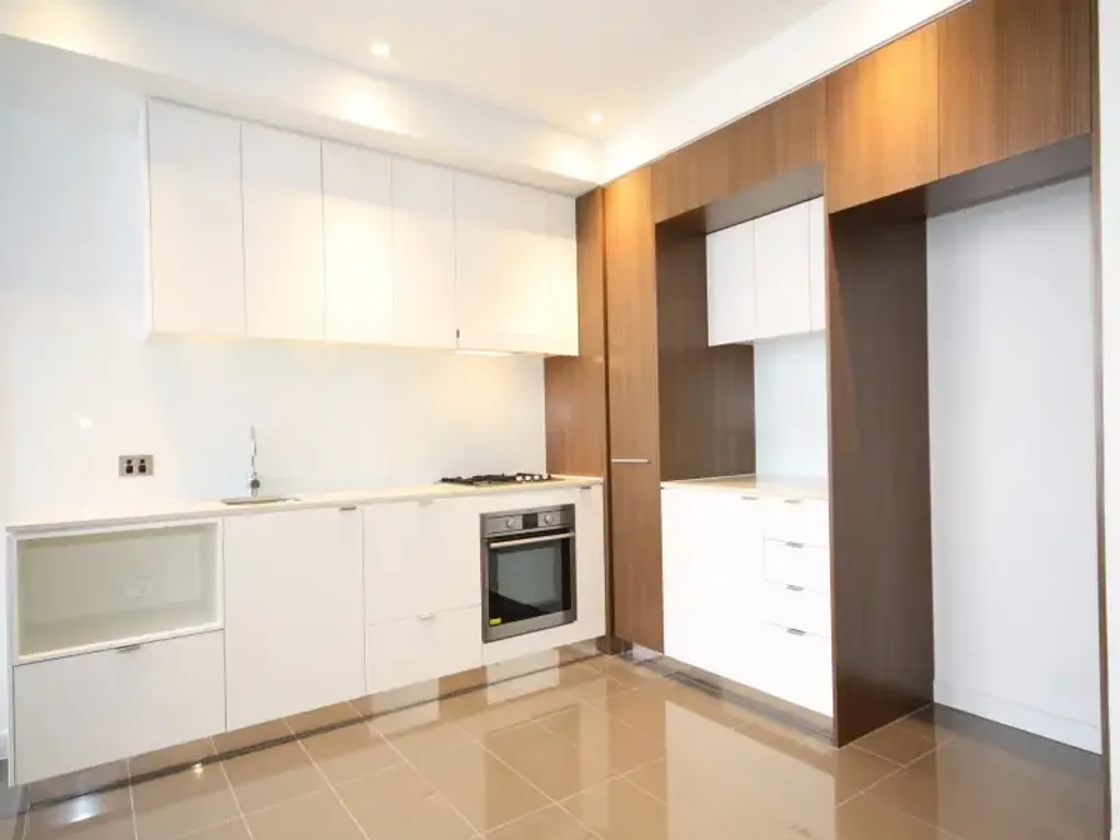 Spacious 1 Bedroom + Study Apartment in a Highly Sought-After Location