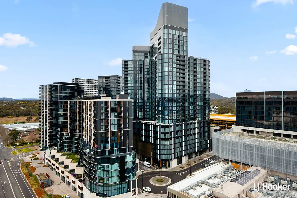 Live High Above It All - Stunning 1-Bedroom in the Heart of