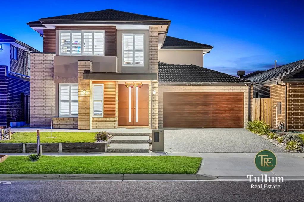 Clyde 5ਬੈੱਡਰੂਮ Spacious & Stylish Near-New Double Storey Home!