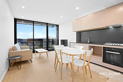 Melbourne 2 Bedroom Melbourne's Finest at Royal Elizabeth