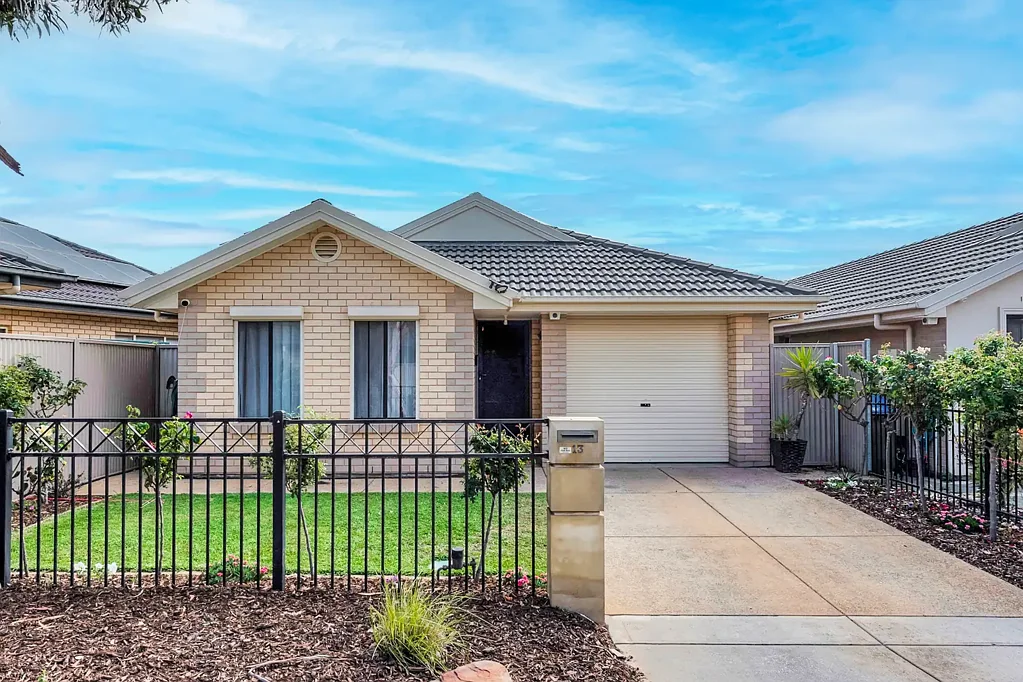 13 Yellow Gum Avenue, Athol Park, SA 5012