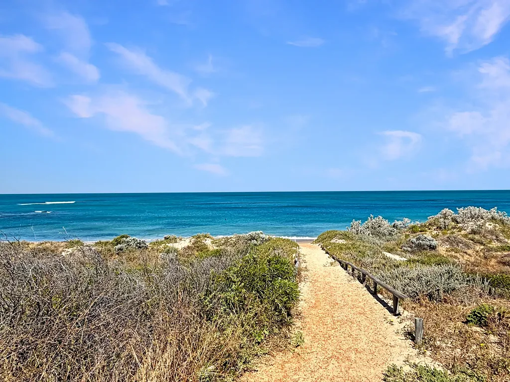 99 North Shore Drive, Dongara, WA 6525