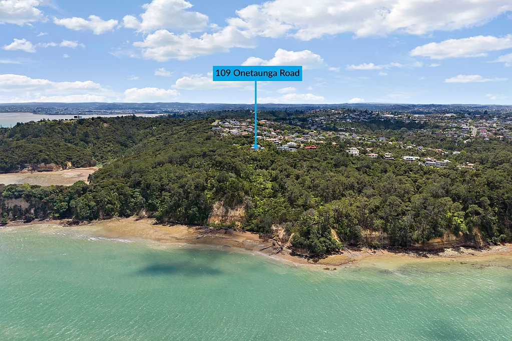109 Onetaunga Road, Chatswood, North Shore City, Auckland