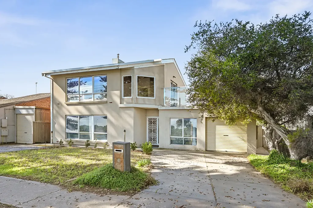 Osborne 3Moenga Beachfront Opportunity on Lady Gowrie Drive