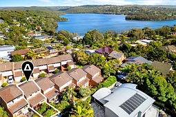 10/27 Clarke Street, Narrabeen
