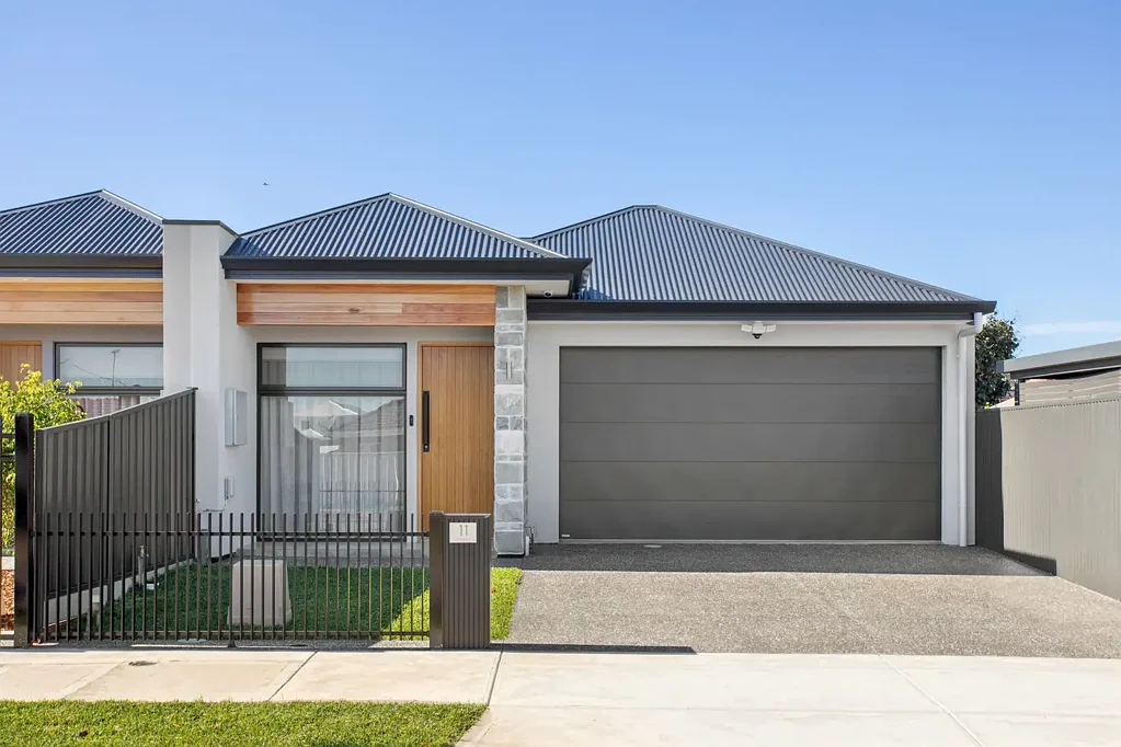 11 Cooinda Street, Findon, SA 5023