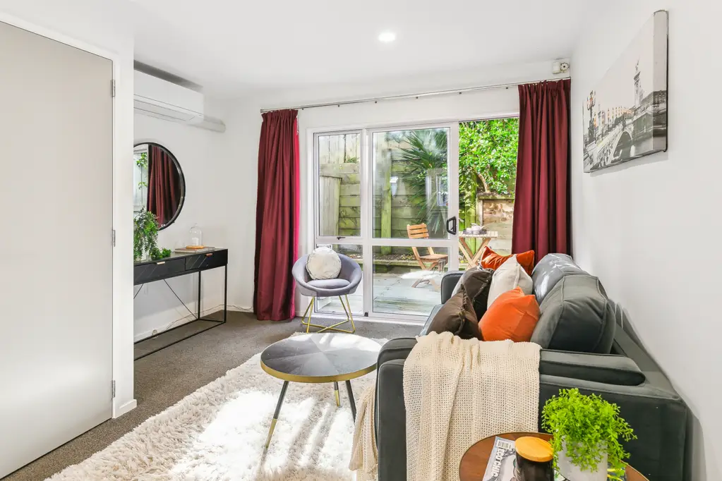 Mount Cook 2 Bedroom Neat as a Pin on the City Fringe