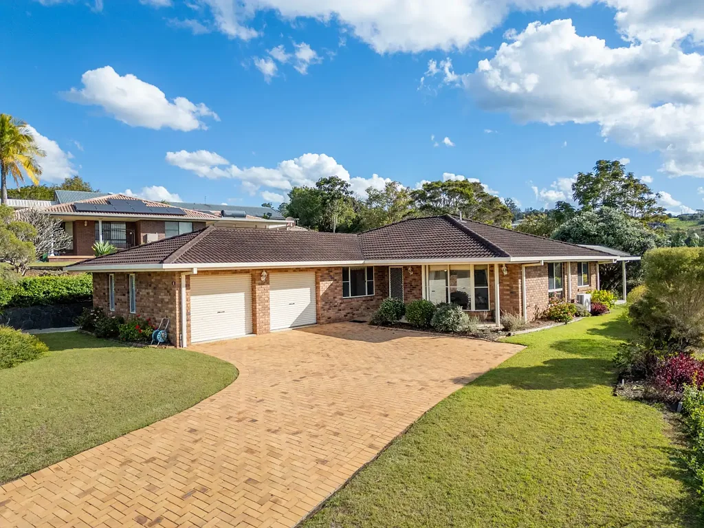 Lismore Heights 4બેડરૂમ Low Set & Easy Care