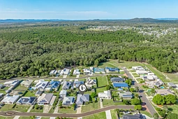 6 Environs Avenue, Cooloola Cove