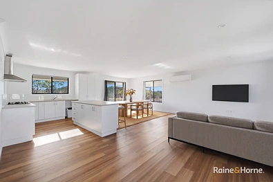 5 Parkes Drive, Tenterfield, NSW 2372, 3 slaapkamers, 2 badkamers, House