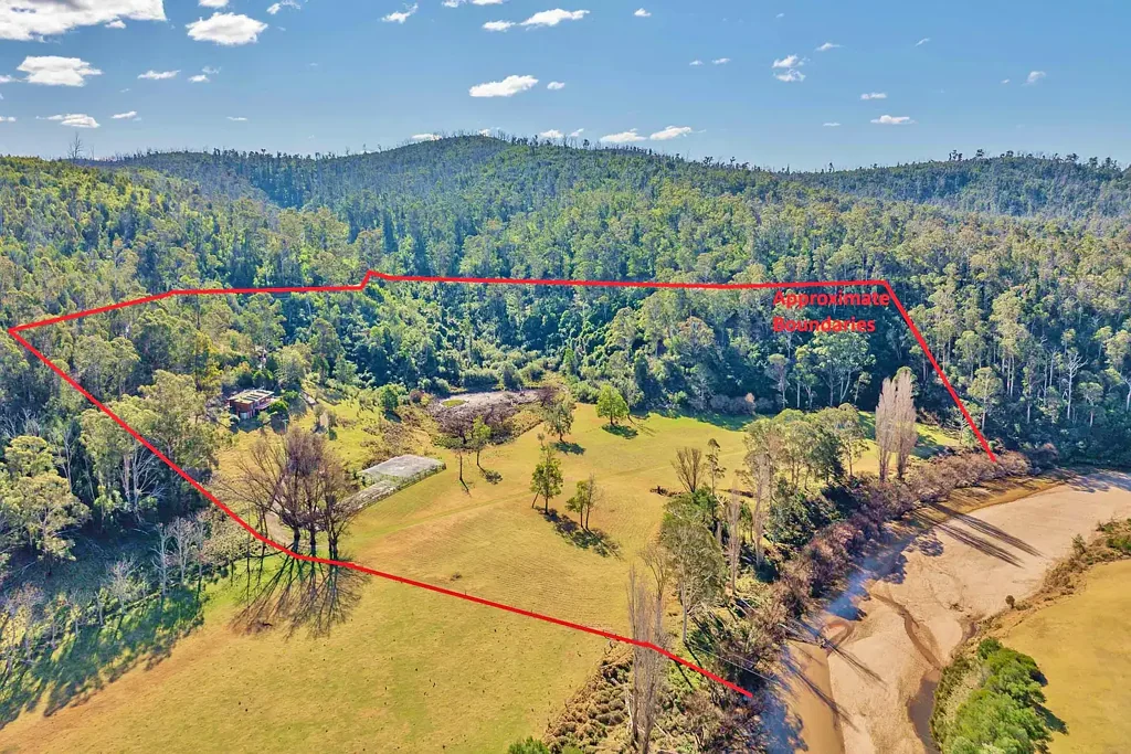 Kiah Riverfront off-grid sanctuary
