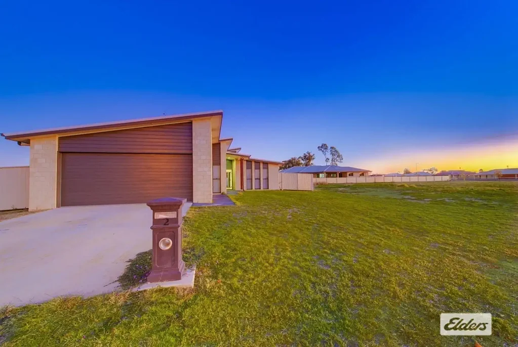 2 Sweetapple Drive, Miles, QLD 4415