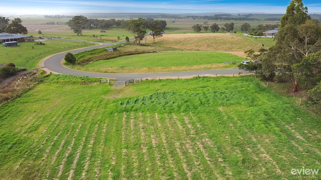 Orbost Over an acre of land with rural views