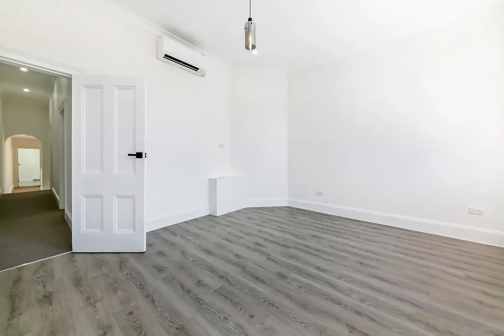 Versatile living in Prime Location