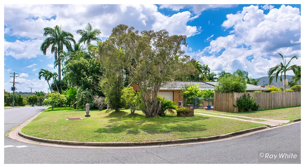 1 Risien Street, Norman Gardens, QLD 4701