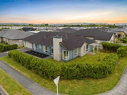 4 Gidran Street, Karaka