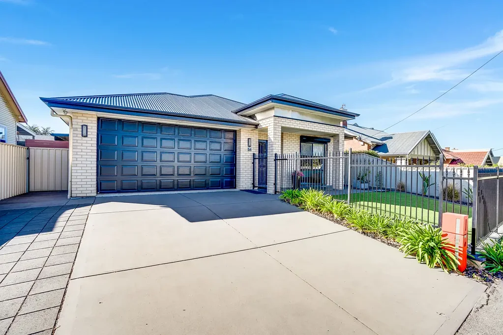 54 Hill Street, Victor Harbor, SA 5211