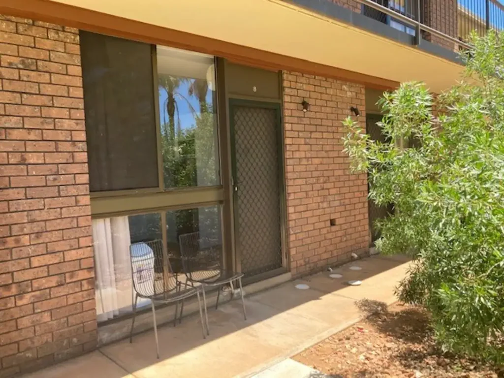 Modern light furnished apartment