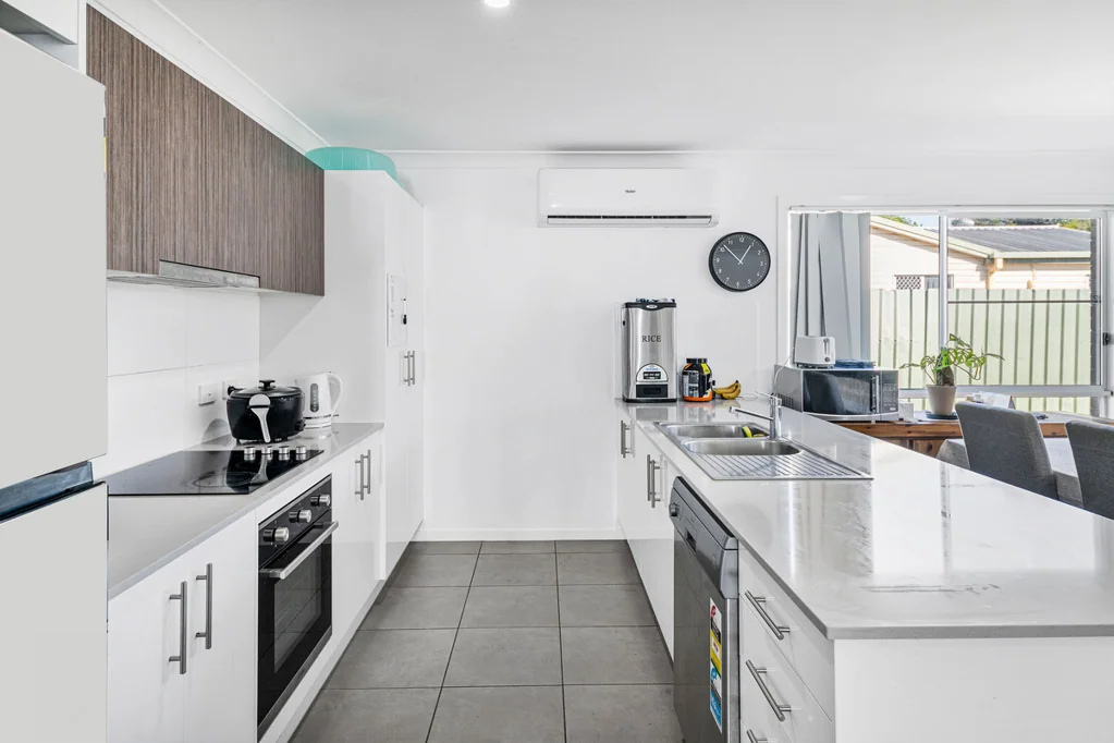 6 Blue Gum Drive, Marsden, QLD 4132
