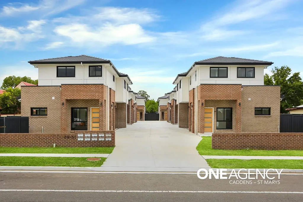 2/49-51 College Street, Cambridge Park, NSW 2747