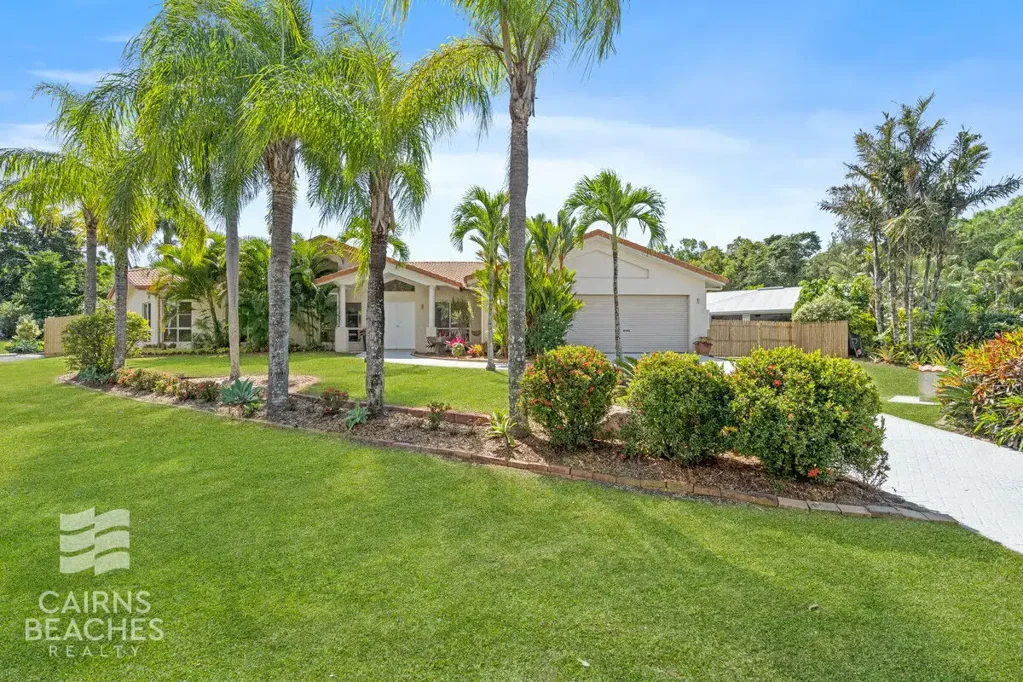 10 Melissa Close, Clifton Beach, QLD 4879