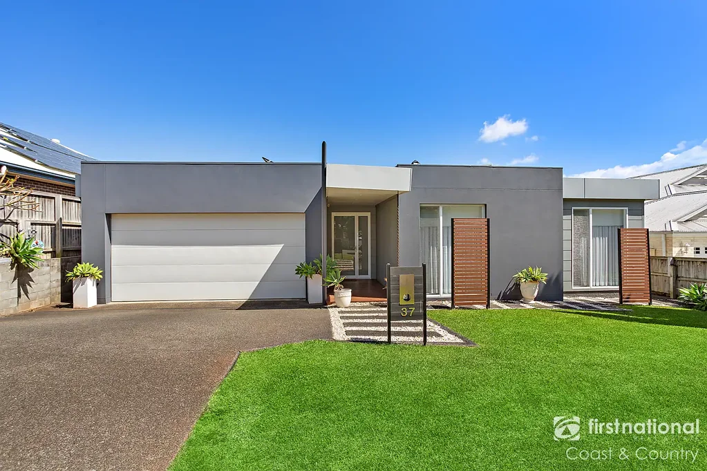 37 Campbell Street, Gerringong, NSW 2534