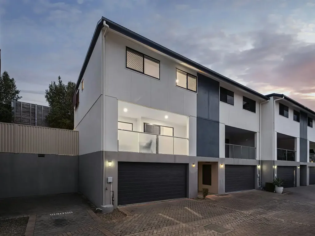 24/1 Jaffa Crescent, Calamvale, QLD 4116