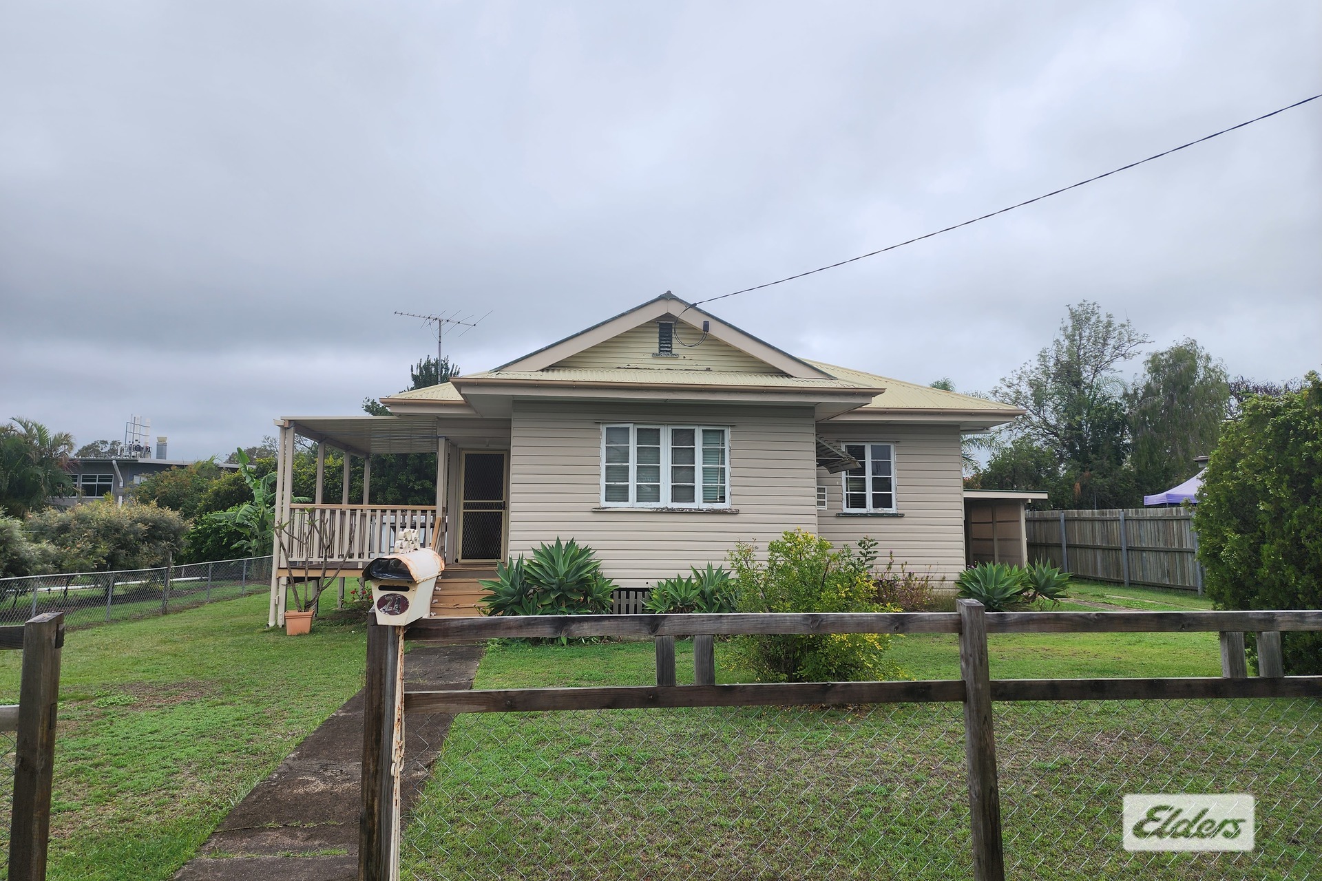 24 BAUHINIA ST, GATTON QLD 4343, 0房, 0浴, House