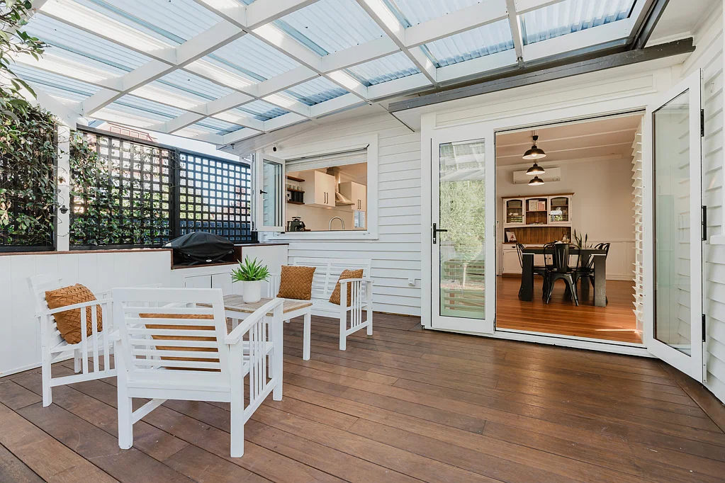 Hamilton East 3房  Moving To The Country