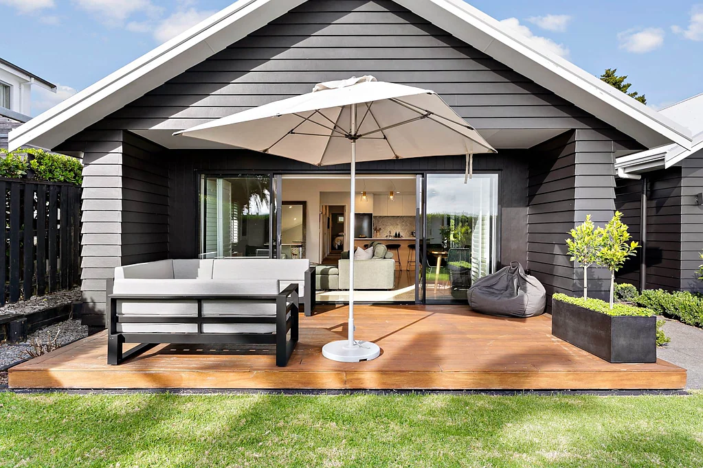 Pukekohe 4ਬੈੱਡਰੂਮ SOPHISTICATED STYLE