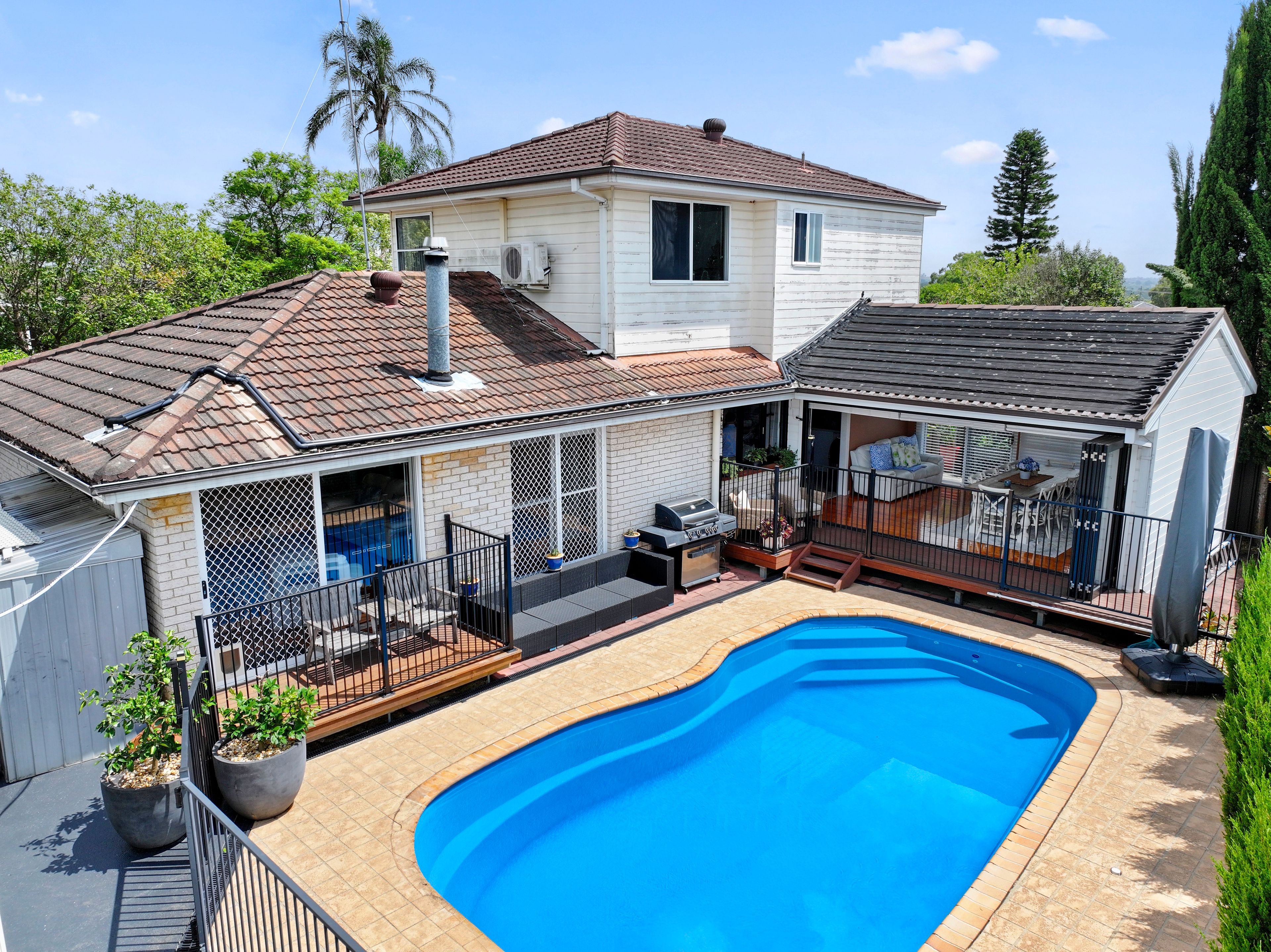 12 BARRIE PL, LEUMEAH NSW 2560, 0 chambres, 0 salles de bain, House