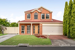 16 Thompson Crescent, Roxburgh Park