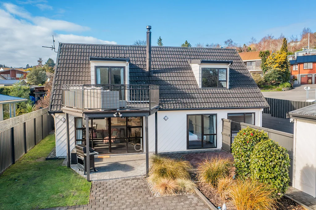Mosgiel 4 Bedroom Family living, done well