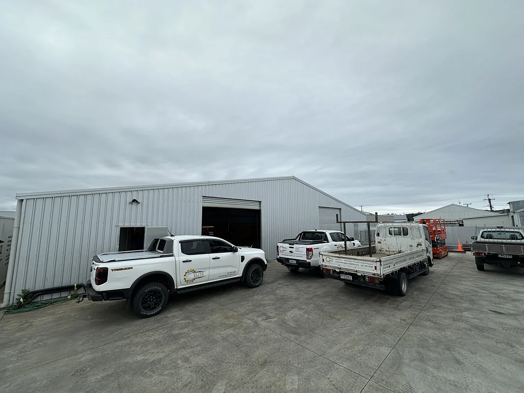 Onekawa Secure 300sqm warehouse on Leyland Street