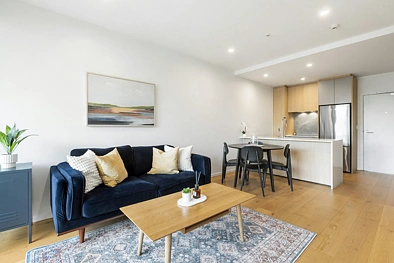 CITY FRINGE CONVENIENCE AT NEO - FULLY FURNISHED 2 BEDROOM APARTMENT