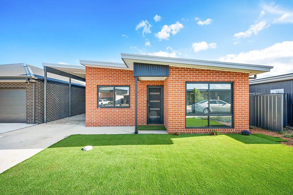 7 Vahland Street, Taylor, ACT 2913