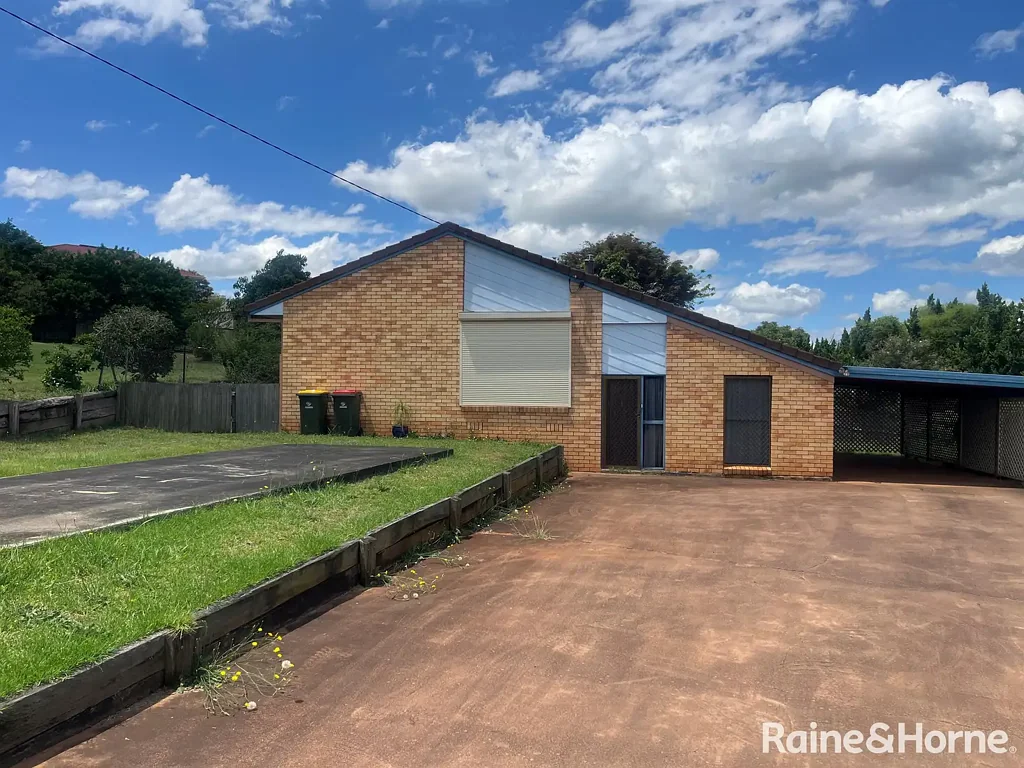 6 Vernor Place, Kingaroy, QLD 4610
