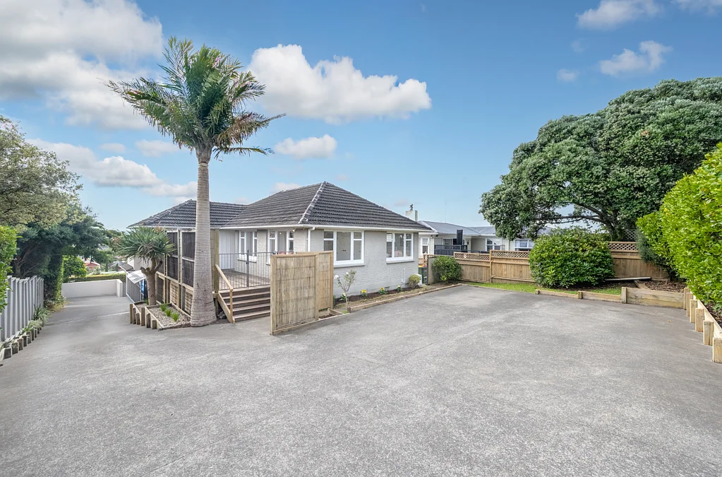 72 Bradbury Road, Botany Downs, Manukau City, Auckland