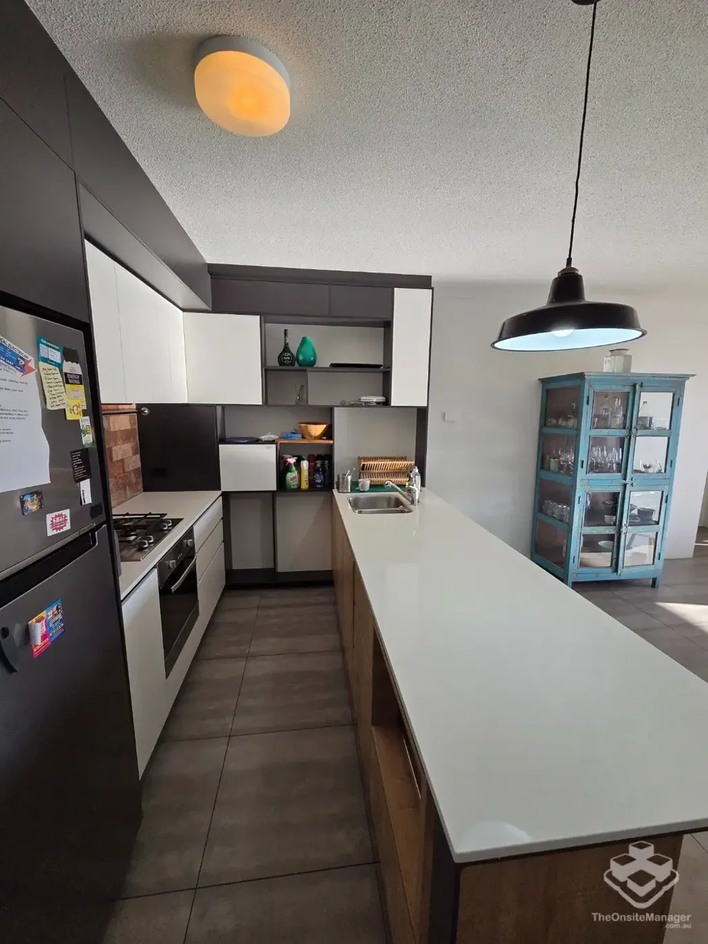Modern Unfurnished 2-Bedroom Apartment with Resort-Style Facilities