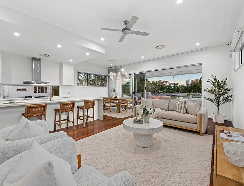 65 Sinclair Street, Kangaroo Point, QLD 4169, 5房, 2浴, 独立屋
