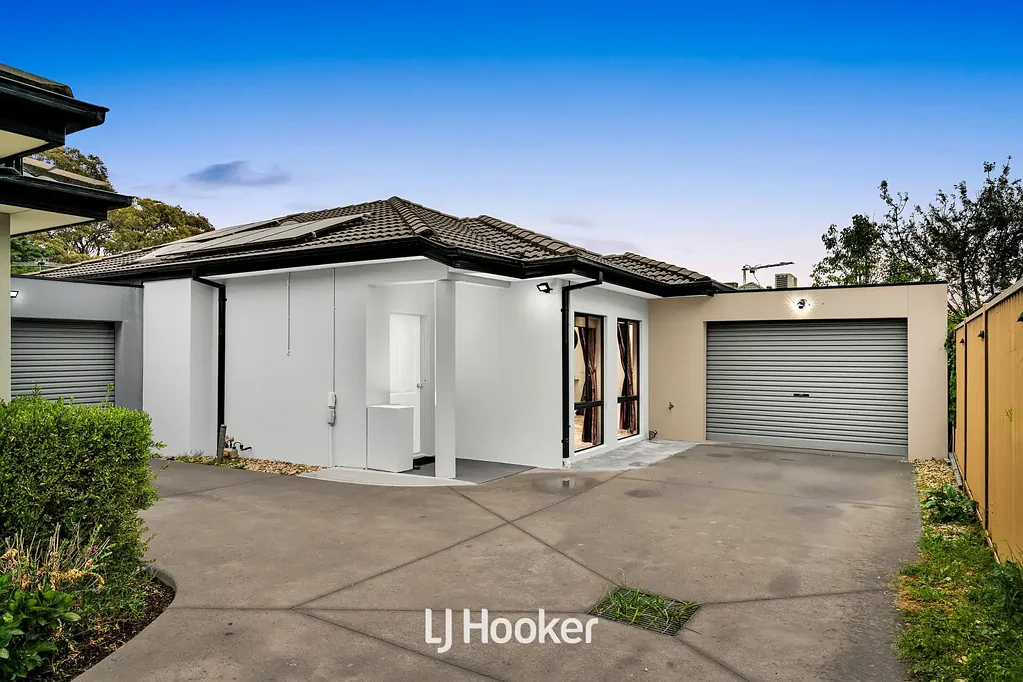 3/2 Johnston Avenue, Eumemmerring, VIC 3177