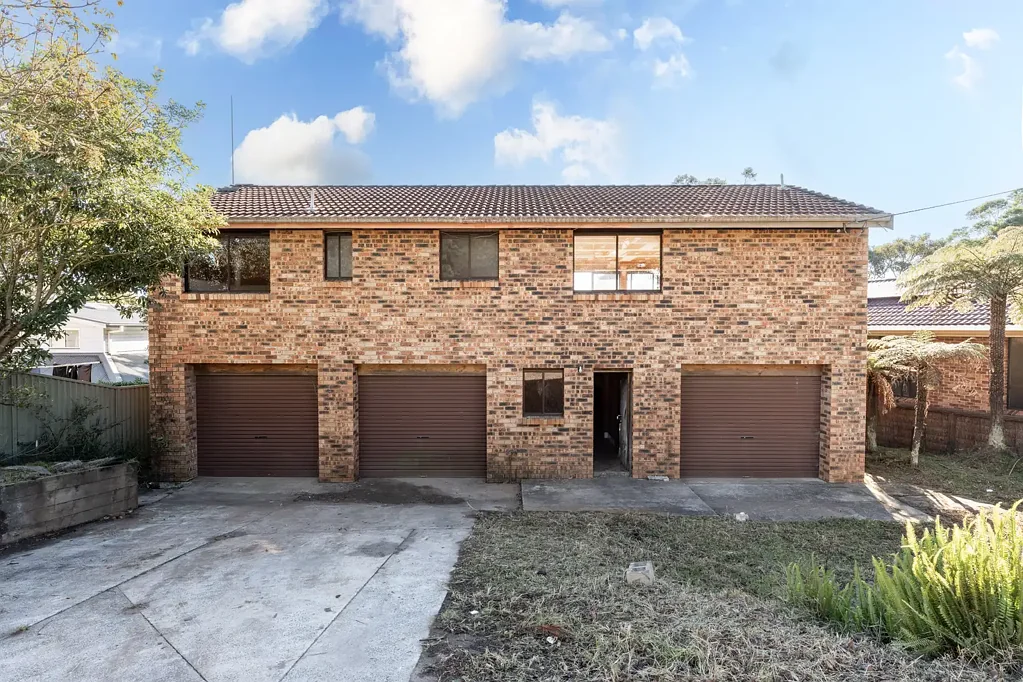 Helensburgh 3Moenga Endless Potential on a Large 629m2 Block in a Quiet Cul De Sac