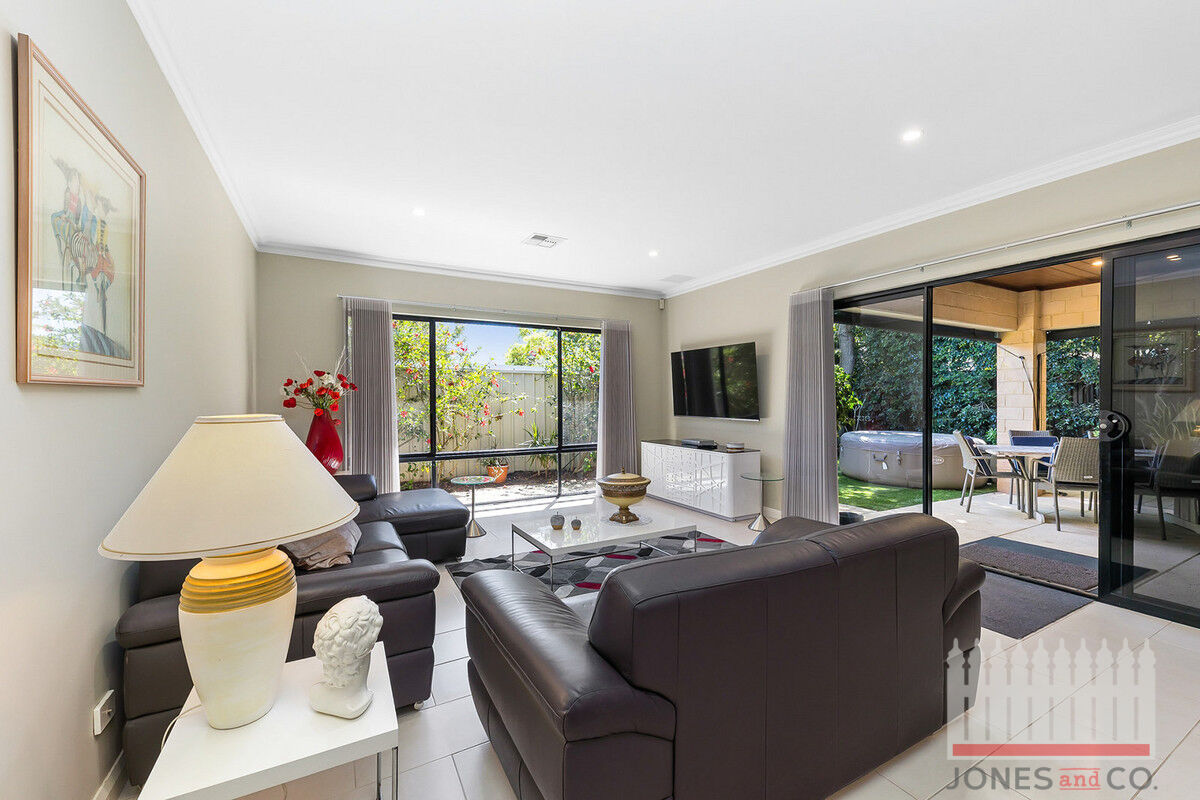 98A WHITFIELD ST, BASSENDEAN WA 6054, 0房, 0浴, House