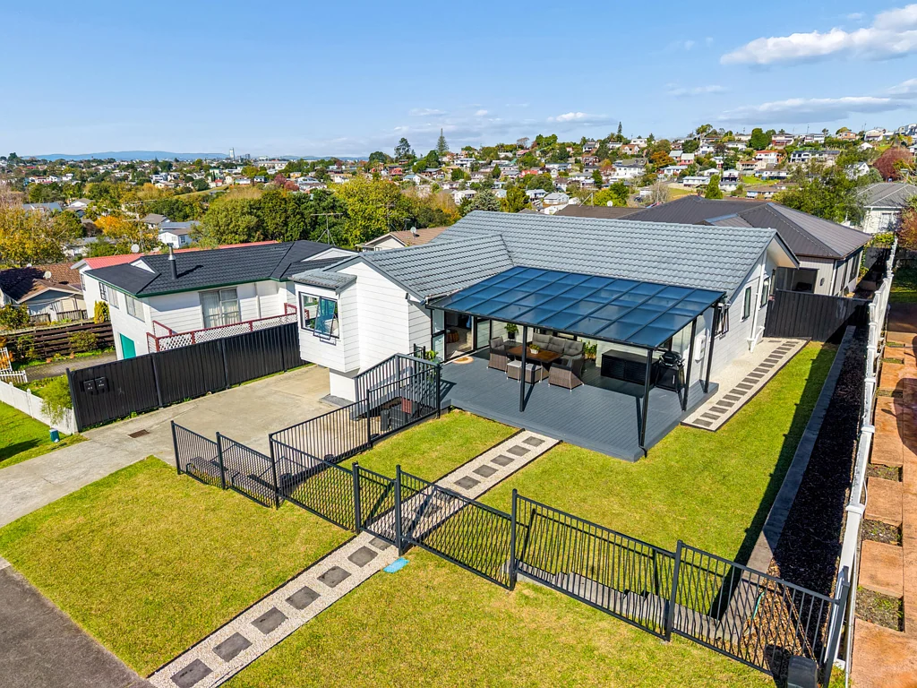 Totara Vale 3部屋 Stylish, sunny and single level