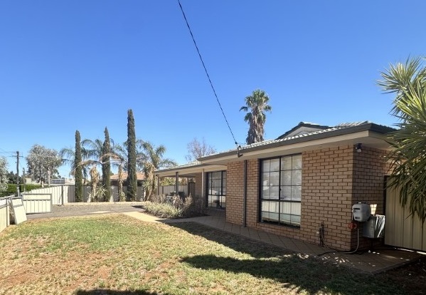 4 TRYTHALL PL, HANNANS WA 6430, 0 Kuwarto, 0 Banyo, House